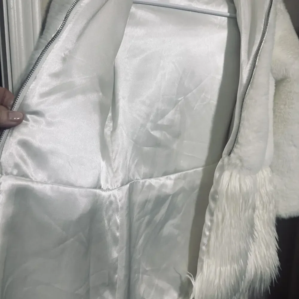 Donna Salyers Fabulous Furs Kids White Faux Fur Coat GIrls sz L hooded pompom - Picture 4 of 7